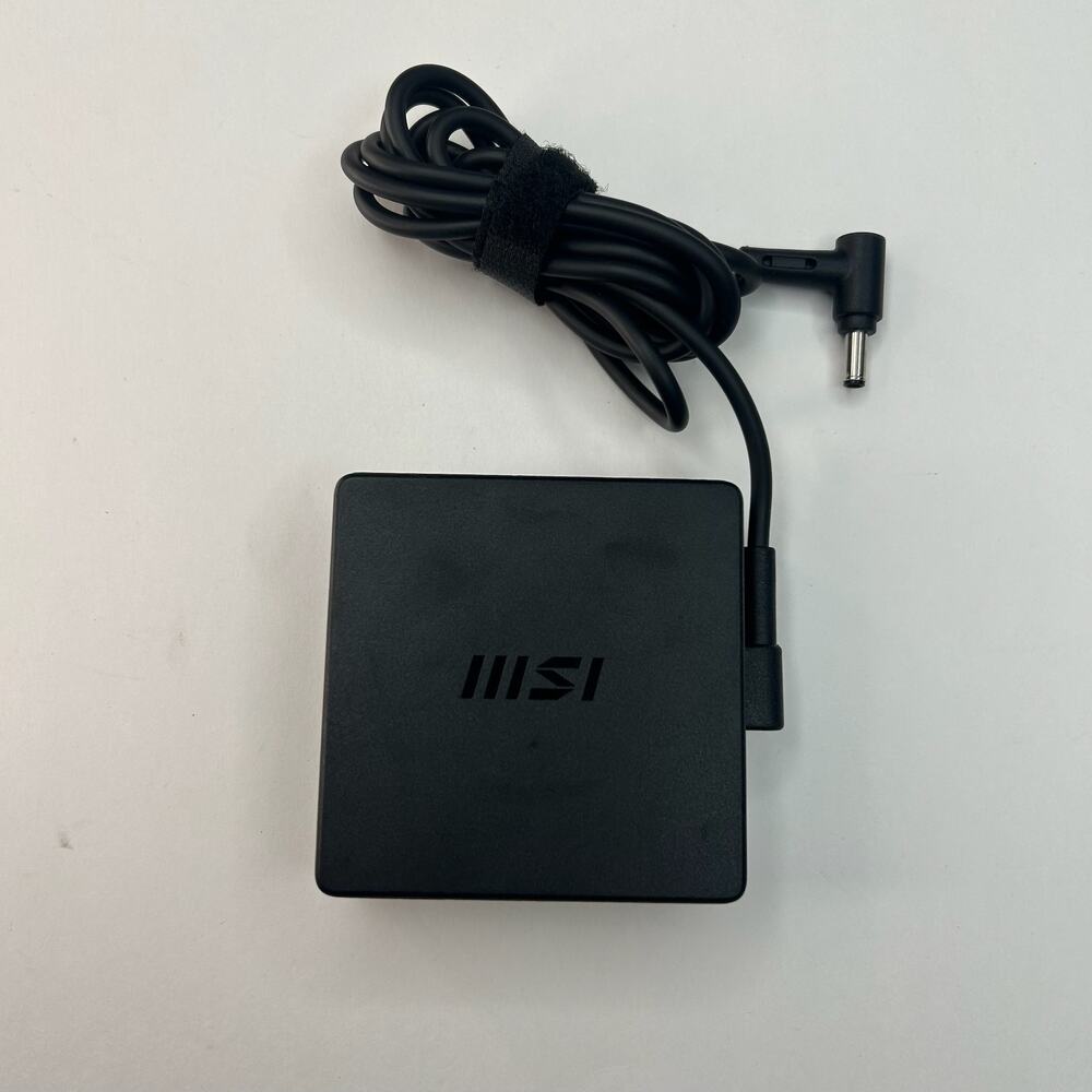 MSI AC Power Adapter MS-14D2 Modern 14 B11SB-084US 19V 4.74A ADP-90LE D 90W